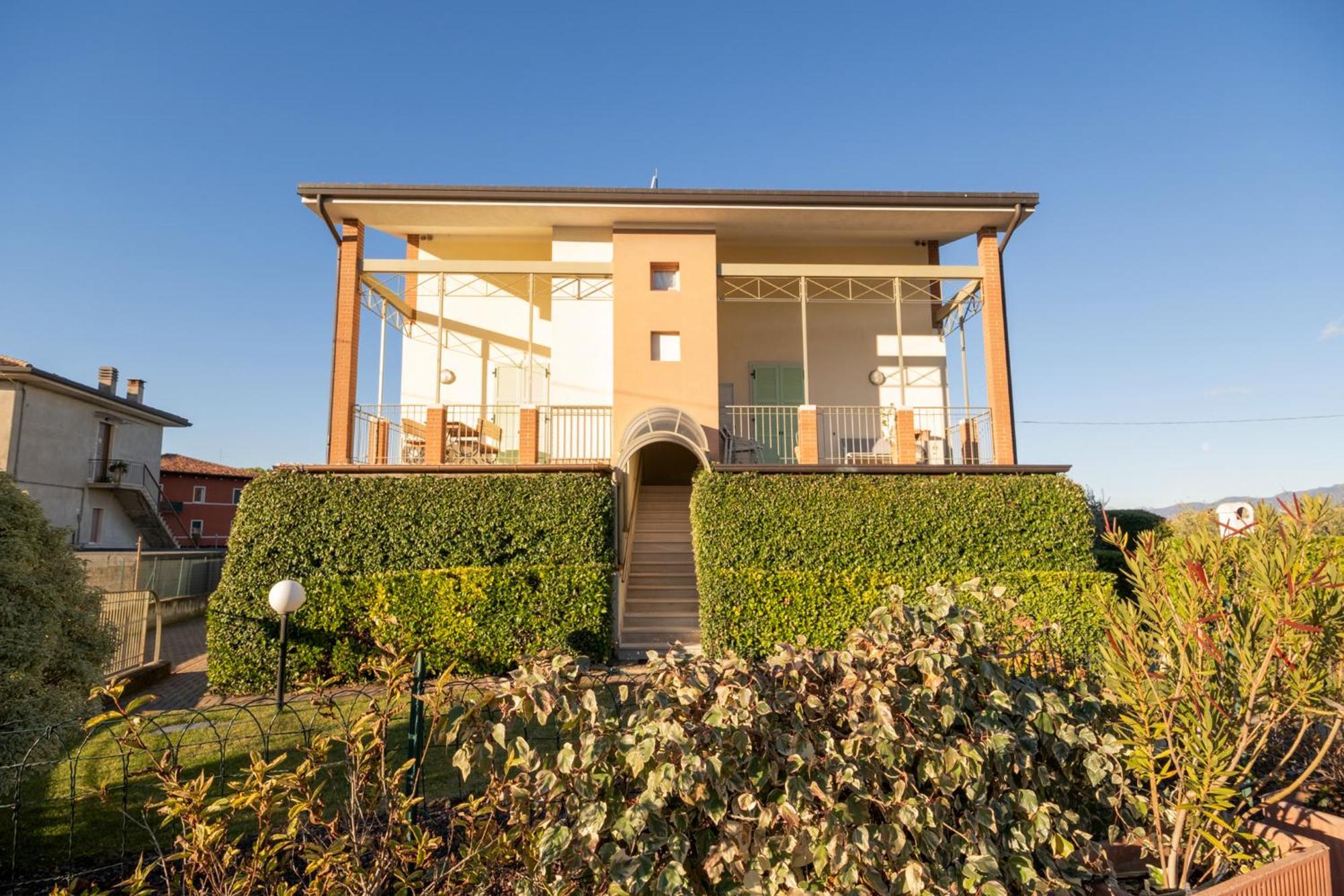 Apartmentsgarda - Rosa Chiare Bardolino Zewnętrze zdjęcie