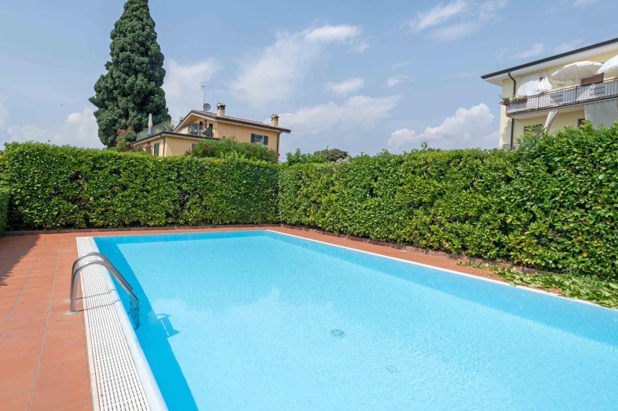 Apartmentsgarda - Rosa Chiare Bardolino Zewnętrze zdjęcie